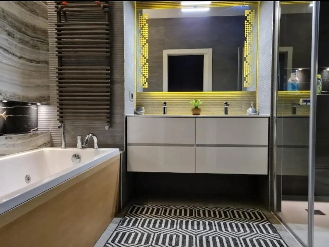 Jasmine Garden Apartment Milan